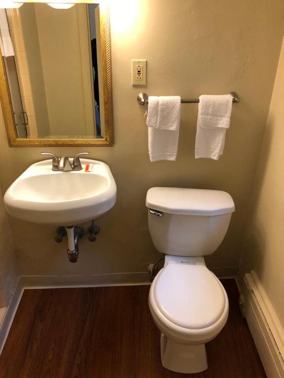 Bathroom with Sink & Toilet